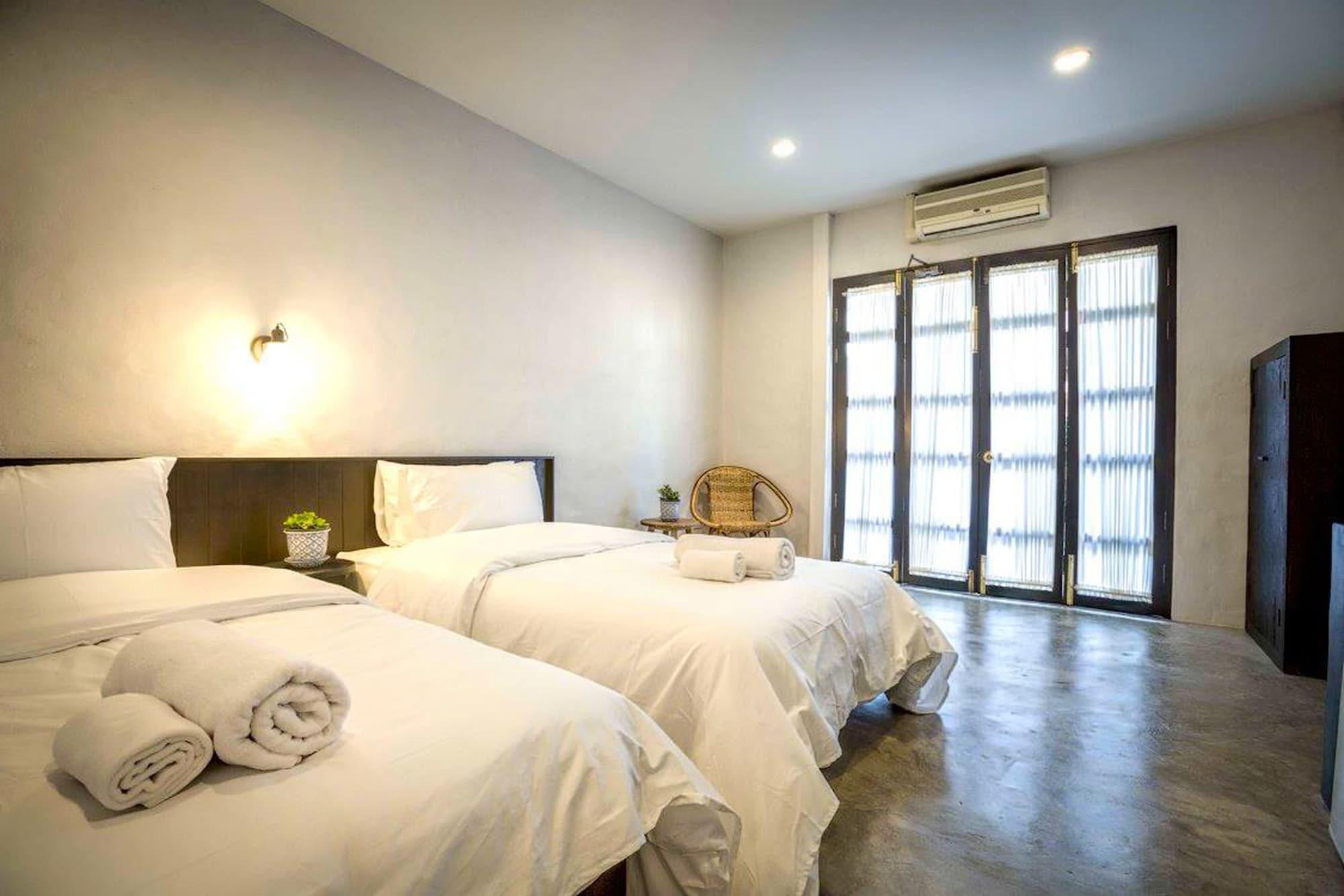 Chotana Villa Hotel Chiang Mai Exterior photo